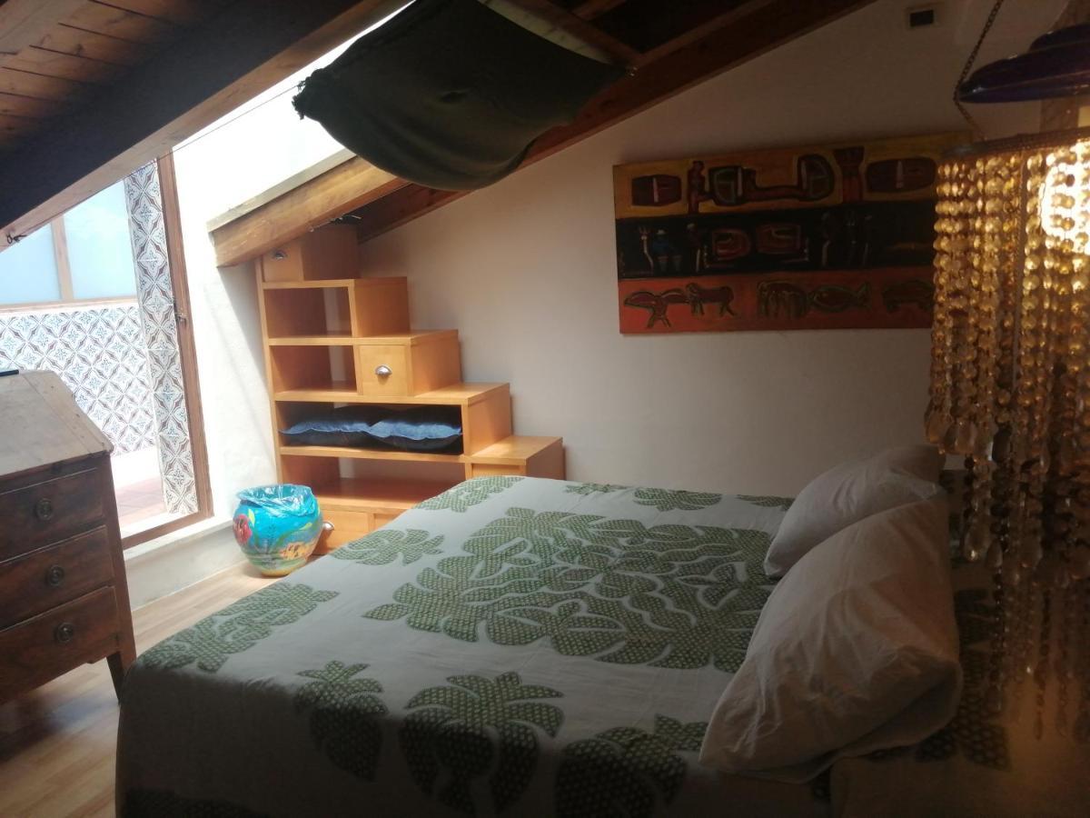 Aly Art Apartment Taormina Duomo, Gulf & Etna View Bagian luar foto